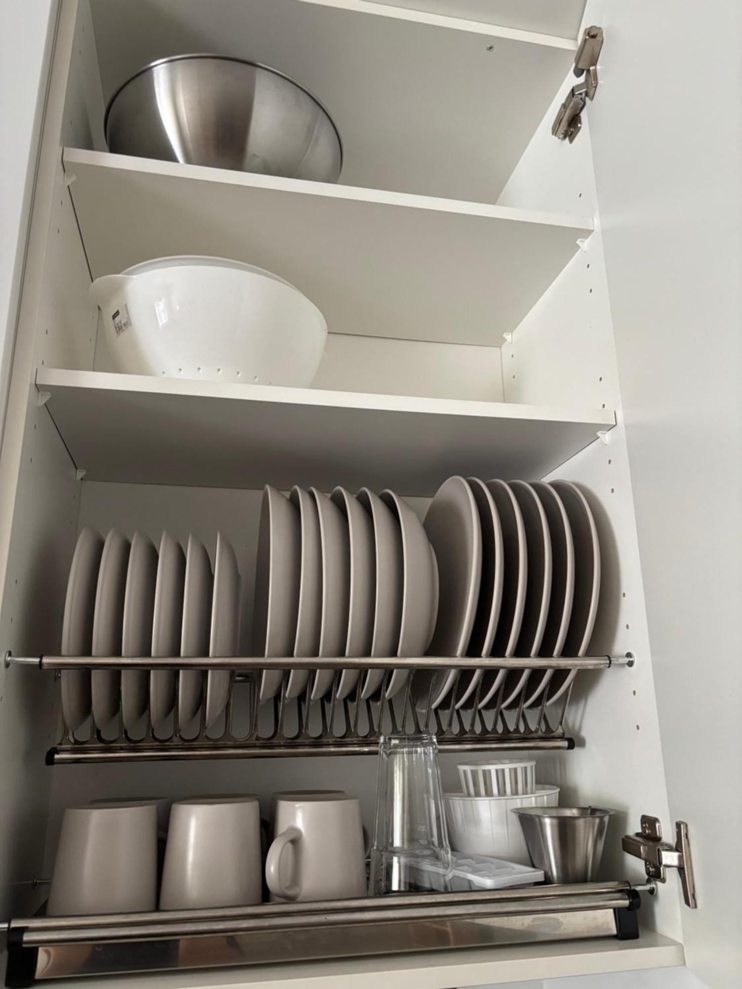 Vuosselin Helmi C11 - 2x Kesaekausikortti, Talvella 2x Hissiliput Appartement